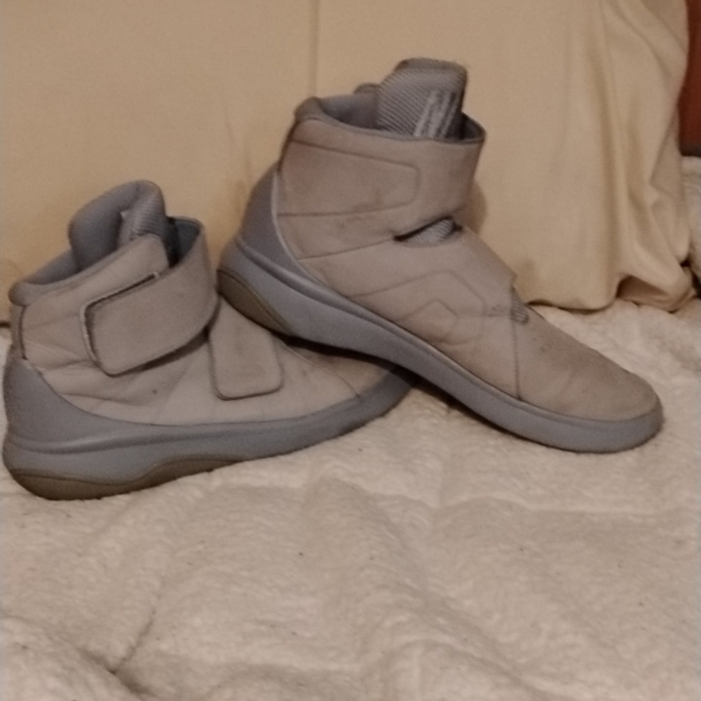 Nike Marxman Premium High Blue Grey Charizard Men Size 11 Distressed Sneaker